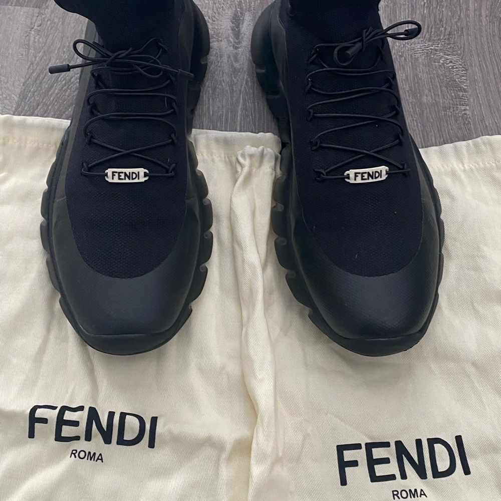 Fendi Roma Shoes